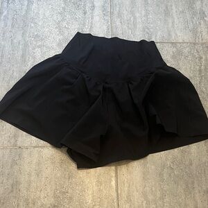 Black flowy Skirt